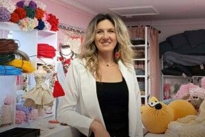 Не чекала вакансій: як волинянка створила власну крамницю рукоділля