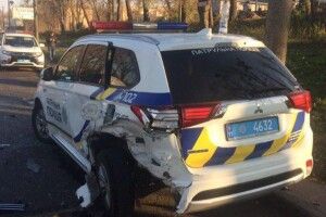 П'яний водій &laquo;відправив&raquo; двох рівненських патрульних до лікарні