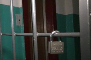 У Луцьку в півтисячі ліфтів закінчився термін експлуатації (Відео)