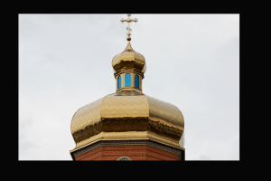 Сутичка до крові за віру: між вірянами сталась бійка через храм