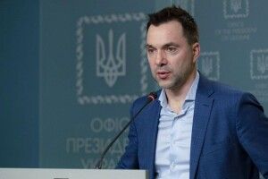 Білоруську армію буде знищено, якщо Лукашенко віддасть наказ про вторгнення в Україну, - Арестович 