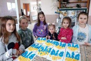 Поблизу Луцька малеча виготовляла тризуби