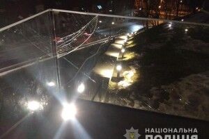 Поліцейські з'ясували, хто пошкодив Меморіал Героїв Небесної сотні у Львові
