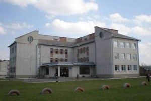 Луцьку  загальноосвітню  школу  номер 13 тимчасово закриють? (Відео)