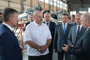 Лукашенко націоналізував український завод у Білорусі