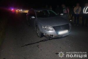 На Волині легковик переїхав на смерть лежачого на дорозі чоловіка