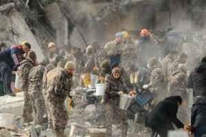 Кількість жертв потужних землетрусів у Туреччині та Сирії зросла до понад 4 200 осіб