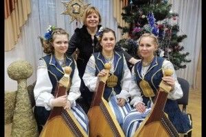 Волинське тріо бандуристок «Дивоструни» стало лауреатом І премії міжнародного конкурсу-фестивалю мистецтв «Новорічна коляда»