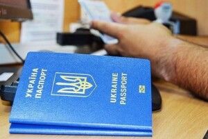 На біометричні паспорти шалений попит