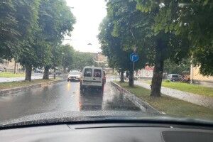 Лучани сперечаються про новий дорожній знак у центрі міста