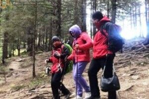 У Карпатах рятувальники «спускали» з Говерли туристку з Луцька