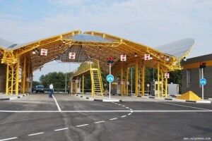 Тимчасово не працюватиме пункт пропуску на кордоні з Польщею