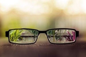 «Кожен із нас дивиться на світ крізь власні окуляри»