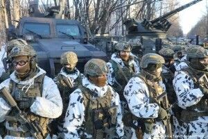 Помиляється зараз той, хто думає, що Путін зупиниться – Порошенко вимагає зайнятись «великим будівництвом» армії
