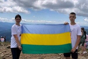Любешівська молодь підкорила Говерлу