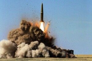 росіяни вдарили по військовому аеродрому на Житомирщині: деталі