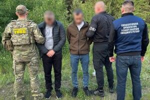 Двоє братів з Волині намагалися незаконно переправити чоловіка до Білорусі