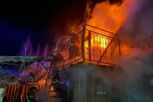 На Рівненщині горів будинок, знайшли тіло чоловіка (Фото)