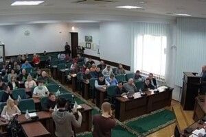 У Луцьку закрили заклади громадського харчування, крамниці та ТРЦ