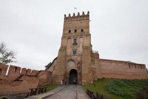 Протягом доби на Волині зареєстровано 260 нових випадків інфікування COVID-19: відразу 175 з них – у Луцьку