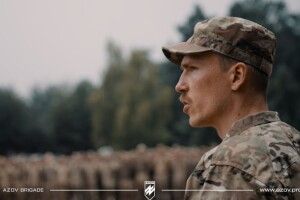 Чому «Азов» досі не отримує західну зброю: сенсаційна заява командира бригади 