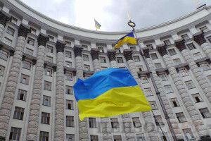 Кабмін погодив звільнення трьох голів ОДА після виборів 
