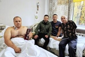 Поранений лісівник з Полісся отримав нагороду з рук Президента