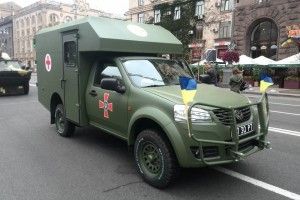 Половина з півсотні автомобілів «Богдан» на фронті зламалася