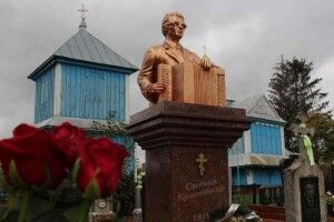 Сьогодні авторові пісні «Волинь моя» Степанові Кривенькому могло б виповнитися 82 роки