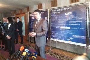 Дмитро Разумков прокоментував питання звільнення голови Волинської ОДА Юрія Погуляйка