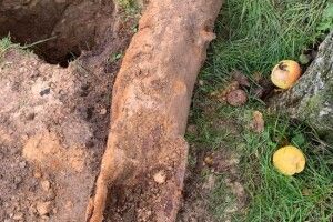 На Рівненщині селянин знайшов авіабомбу