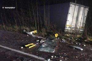 У Рокитнівському районі Рівненщини зіткнулись вантажівки: один з водіїв не вижив