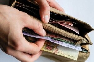 «Українці скоро можуть залишитися без пенсій і зарплат»: Шмигаль звернувся до західних партнерів