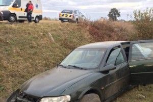 Попри туман, волинські водії перевищують швидкість і злітають з дороги