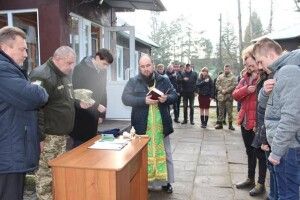 Урочисто провели на строкову військову службу трьох призовників Шацького району