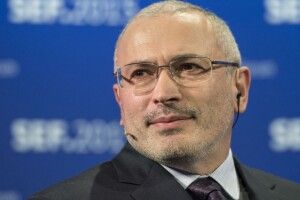 У Росії погрожують заблокувати Twitter через «Відкриту Росію»