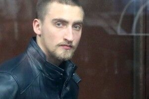 Потягнув за руку омонівця: в Росії акторові дали 3,5 роки колонії