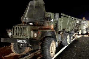На Херсонщині військовий КамАЗ зіткнувся з військовим «Уралом»