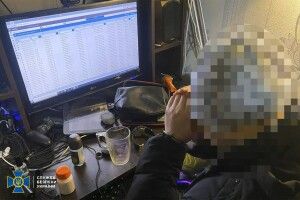 СБУ затримала хакера, який забезпечував окупантам мобільний зв’язок в Україні