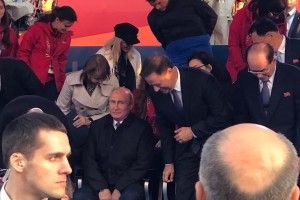 "Бронежилетом причавило": у мережі висміяли фото Путіна  