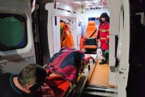 У Луцьку рятувальники знесли хворого чоловіка з 8-го поверху