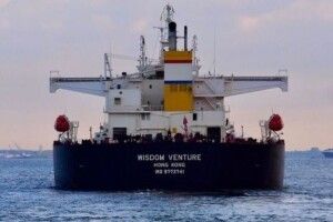 До Одеси доставили першу в історії України партію нафти із США