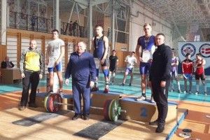 Старовижівський важкоатлет переміг в обласному чемпіонаті