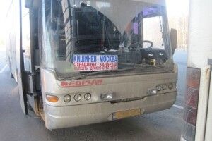За окремим рішенням для 58 іноземців забезпечено транзит до кордону з Молдовою (Фото, відео)