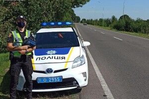 П'яний і без прав: на волинській трасі спіймали водія, який втретє сів за кермо напідпитку
