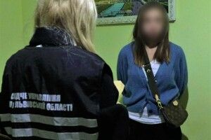 Погрожували батькові, що більш не побачить дочки: троє чоловіків викрали 19-річну дівчину й вимагали за неї 2 мільйони євро