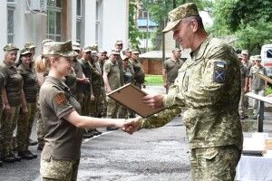 На передовій вшанували медиків (Фото)