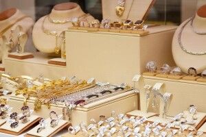 На Волині судили військового, який обікрав ювелірний магазин на пів мільйона