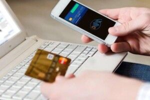 У волинському місті шахраї телефонують мешканцям від імені мера