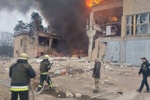 У мережі обурені сюжетом «1+1», після якого росіяни розбомбили ремонтний цех танкового заводу у Києві